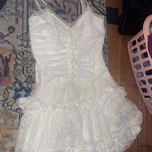 White lace dress